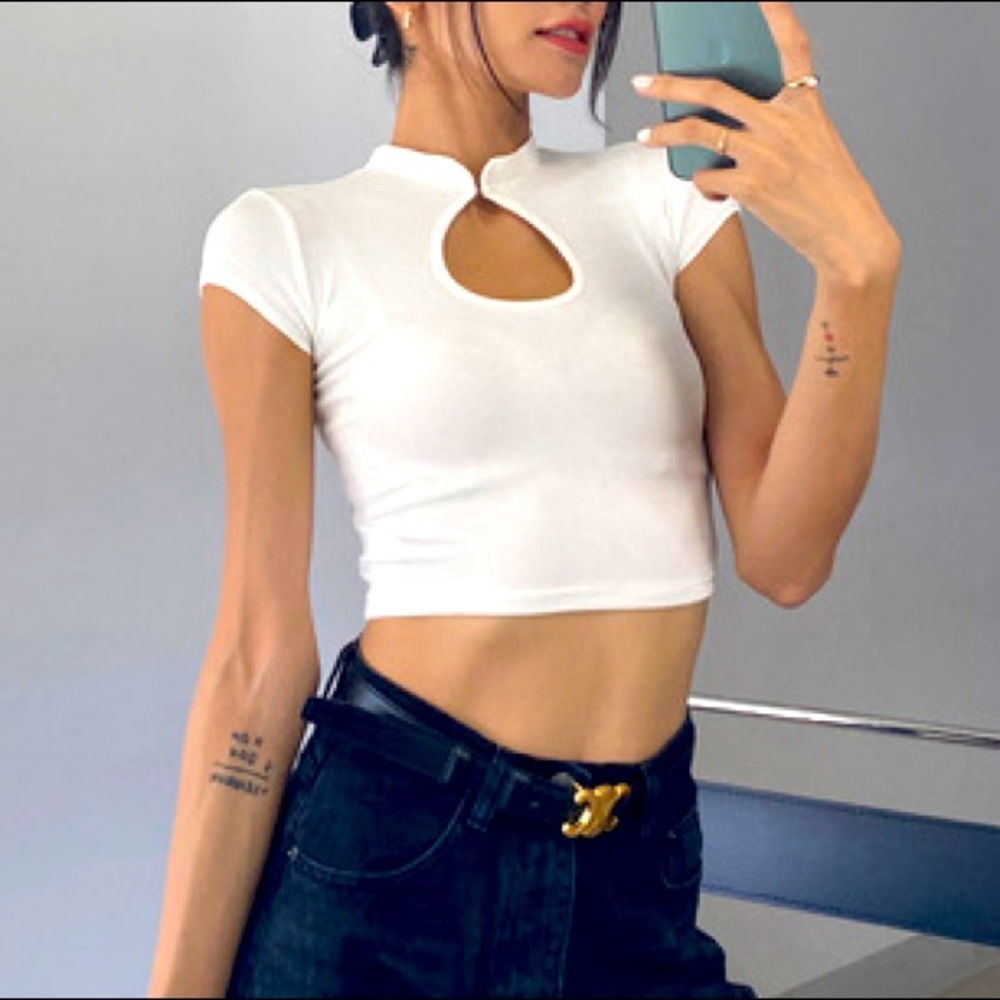 Topshop keyhole front crop top
